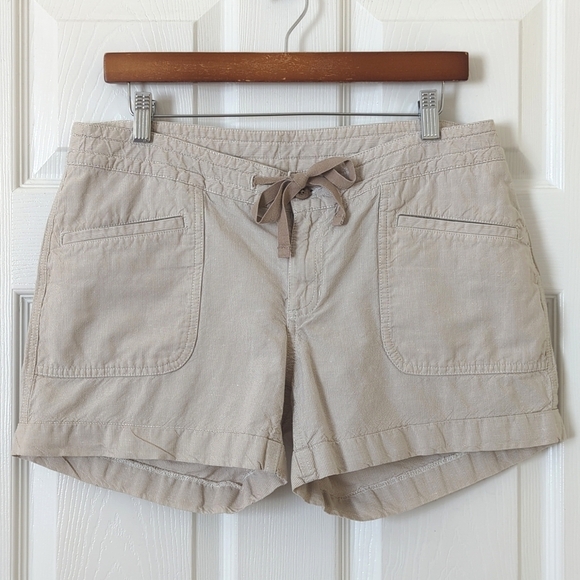 The North Face Micro Striped Linen Blend Mid Rise Soft Shorts Tan White 10 - Picture 1 of 13